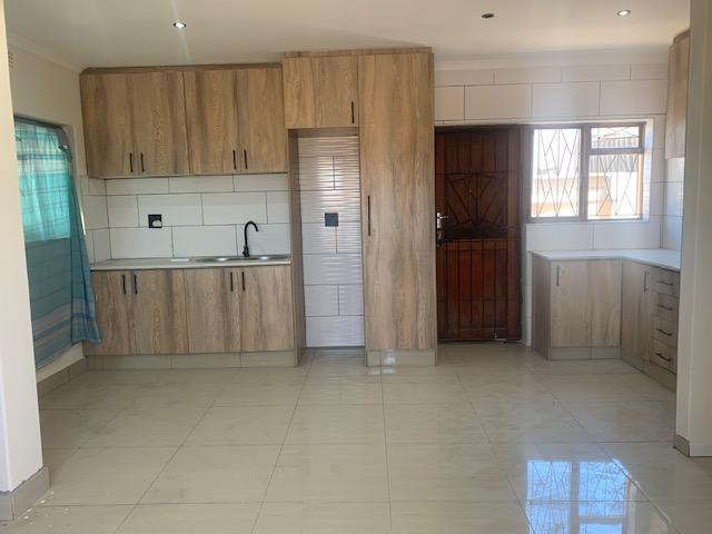 3 Bedroom Property for Sale in Athlone Western Cape